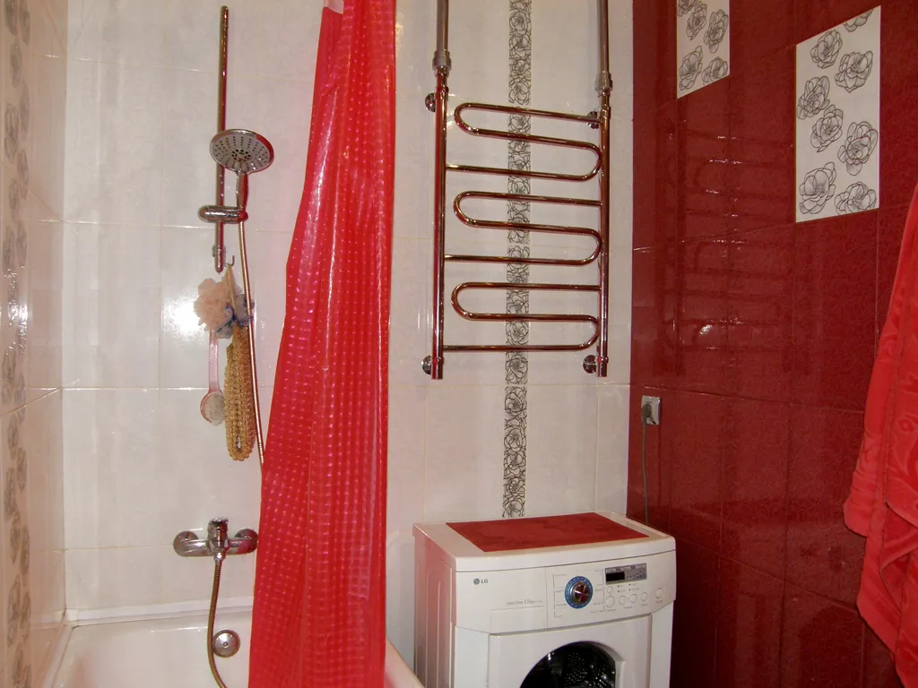 Комната в 3-х комнатной квартире