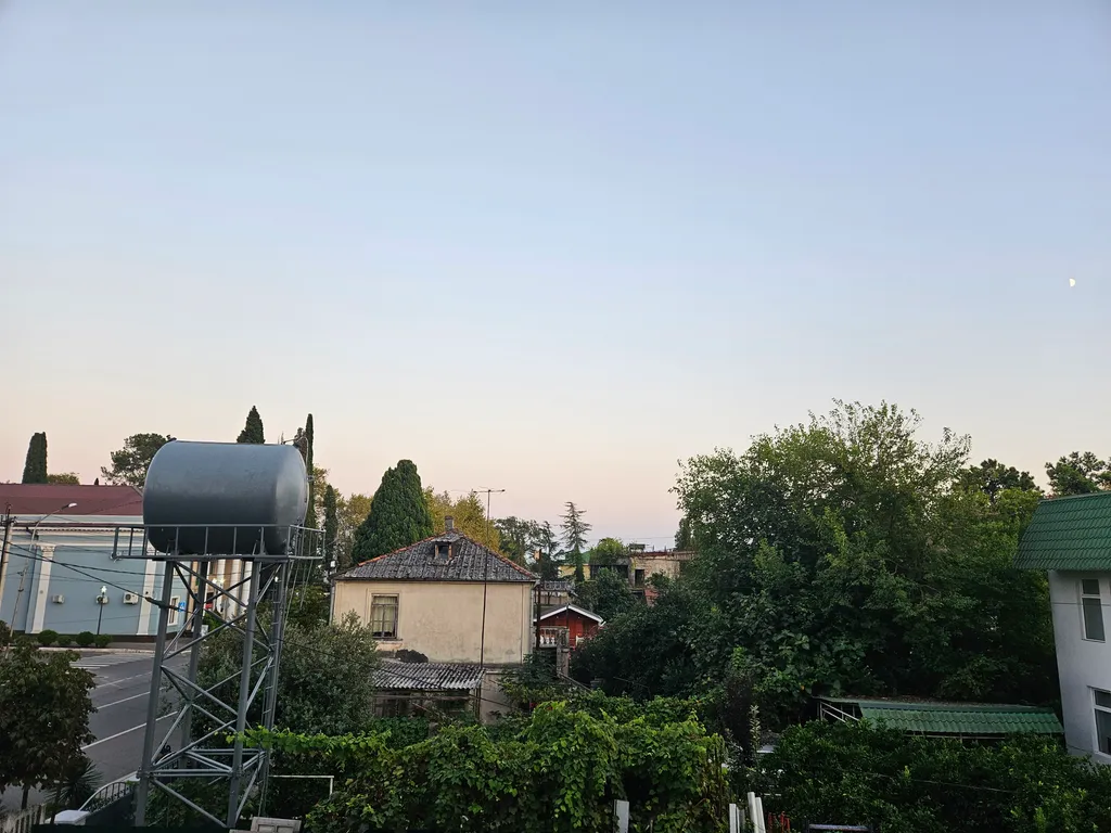 Апартаменты в  отеле Атлас