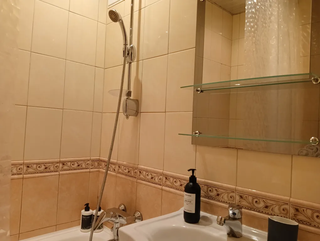 Квартира Ваш Рантье на Кольском 19 близ Долина Уюта — Мурманск