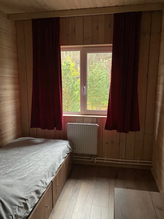 Коттедж на берегу озера