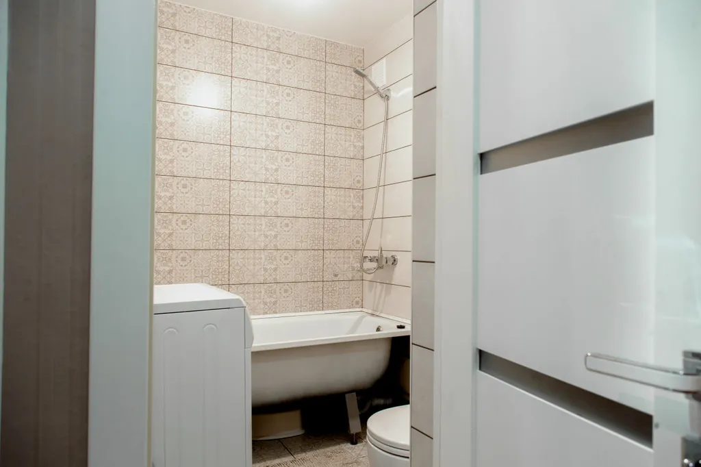 2-квартира в тихом районе близко к Дворцу спорта