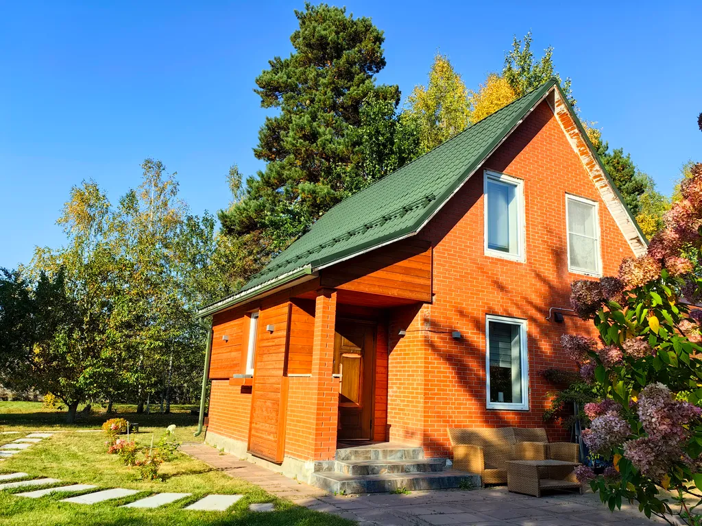 Уютный дом с камином «Сосны и Звёзды»