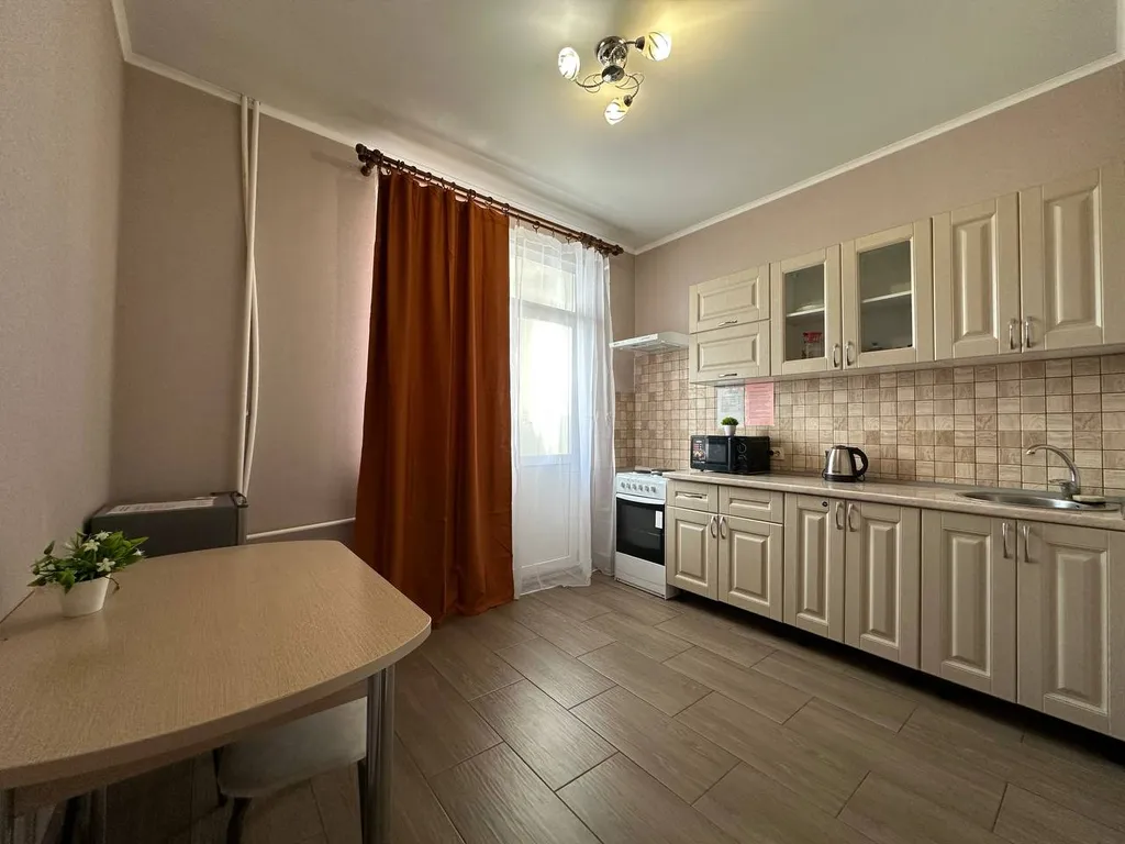 ЛайкХоум на Мира 3/1