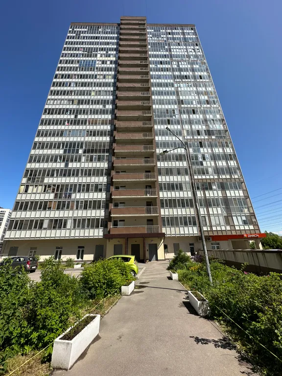 Уютная квартира у метро Девяткино видно из окна