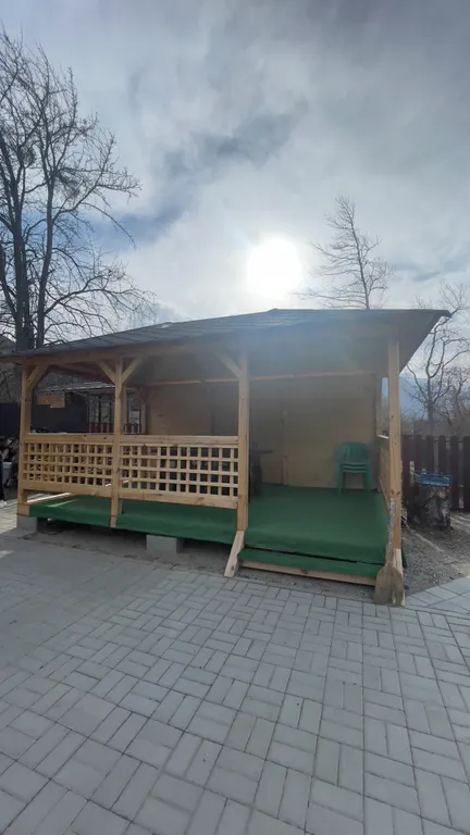 Уютный котедж DeMark