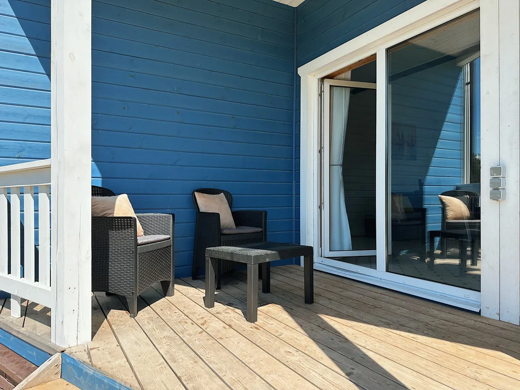 Коттедж с сауной с видом на лес