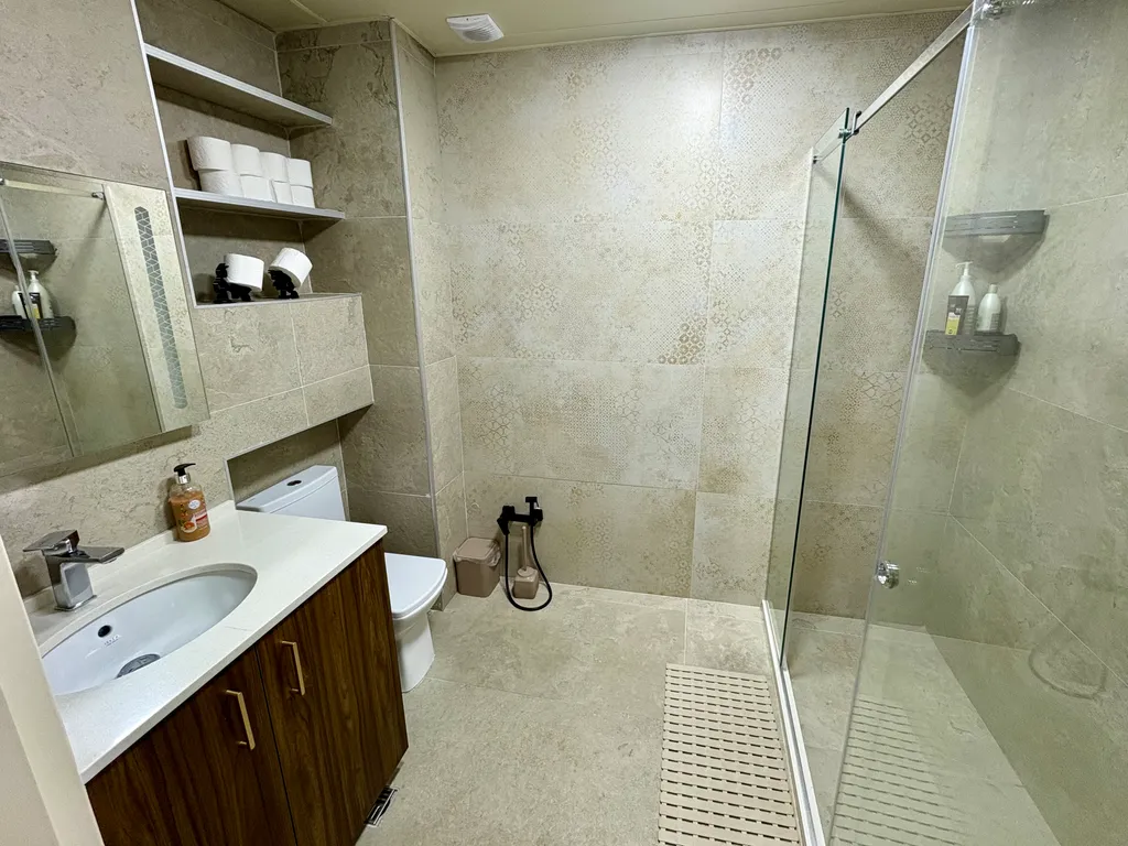 Современная квартира в старом Тбилиси