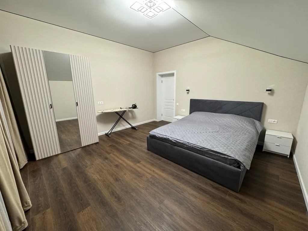 Дом с баней на дровах и мангальной зоной