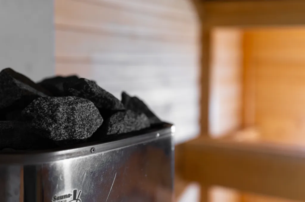 Дом с видом на озеро Кармаланьярви