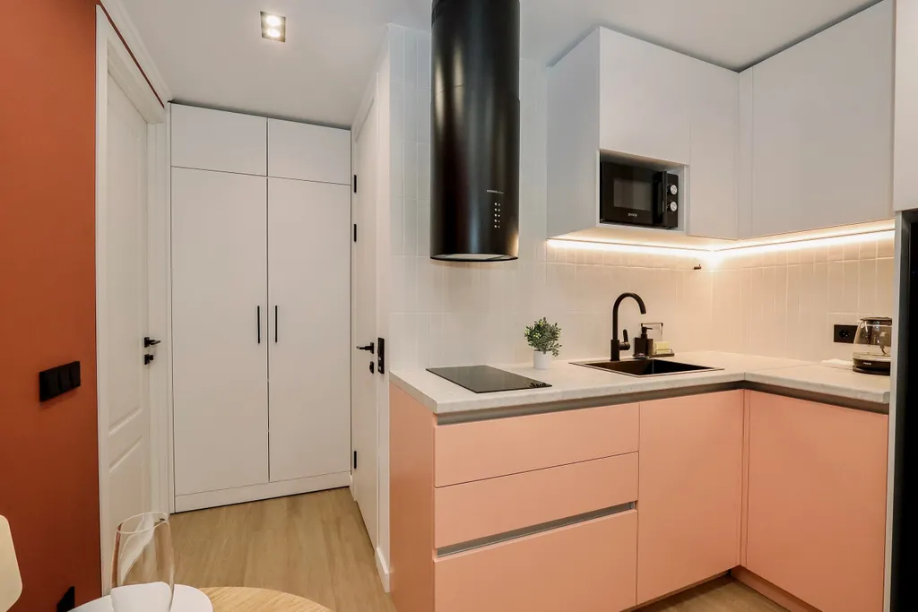 Дизайнерская студия премиум-класса c великoлепным видом для двоиx