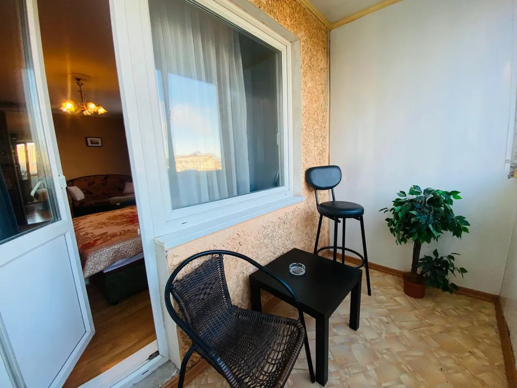 2-х комнатная квартира в Октябрьском районе, с балконом