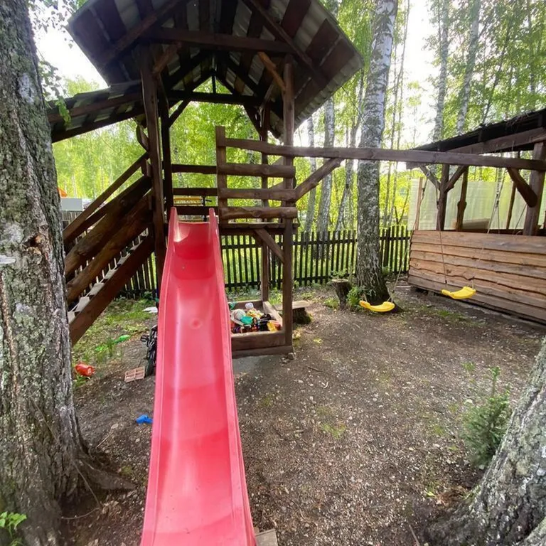 Таунхаус в районе озера Ая