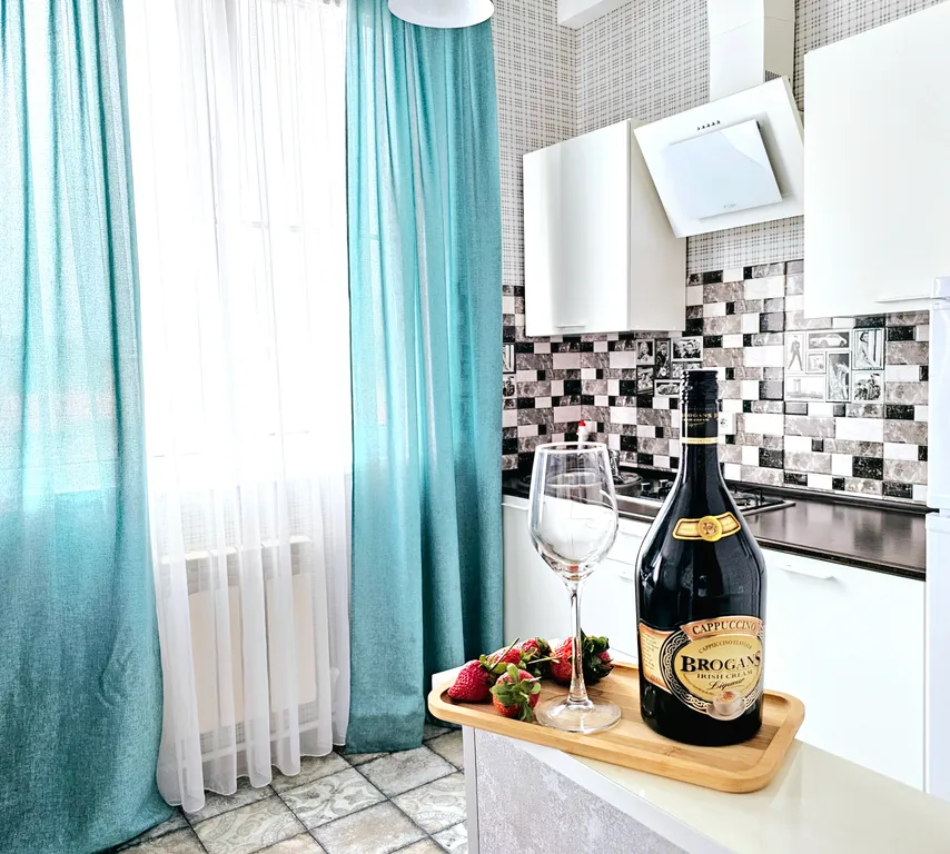 Квартира Квартира Евро двушка рядом с Мандарином — Сириус