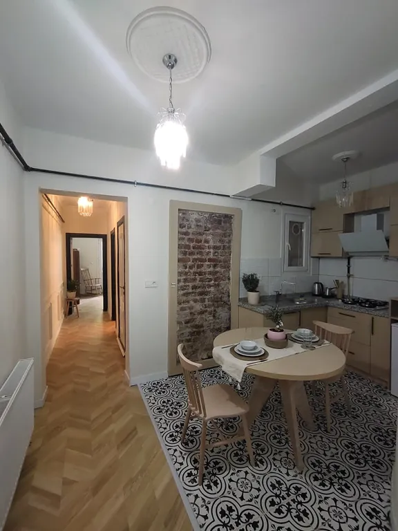 2BR house whit balcony near Hilton bosphorus hotel