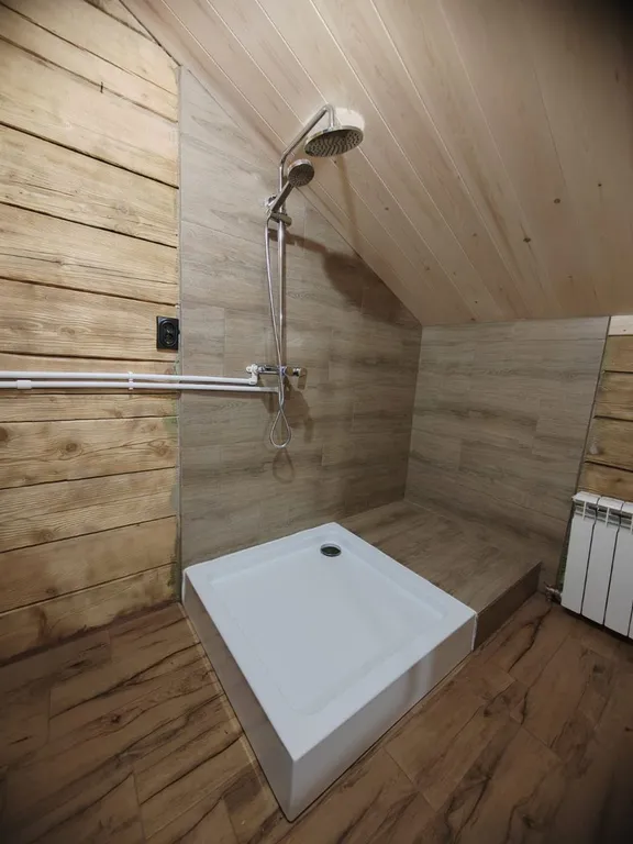 Уютный дом, в 5 минутах от горы Зелёная