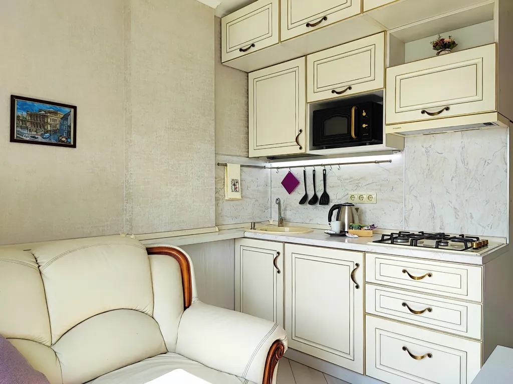 Кондиционер, балкон, парковка, рынок, рядом электричка на море