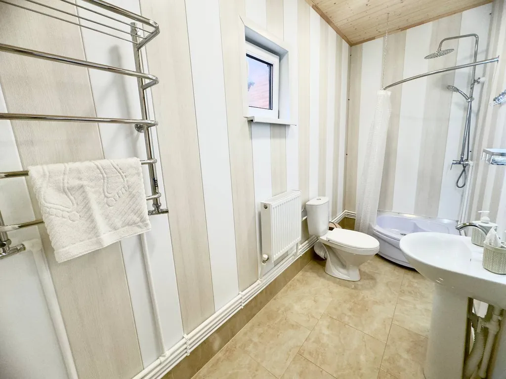 4-комнатный Дом