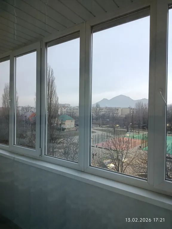 Уютная квартира у реки с панорамным видом на горы Машук и Бештау