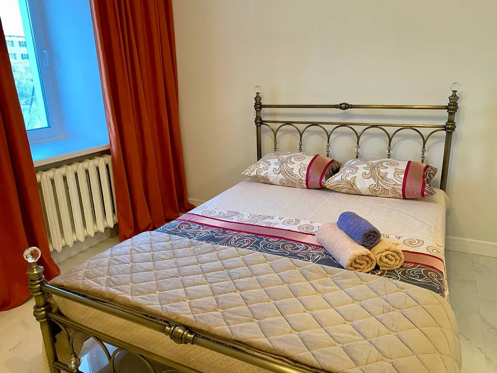 Современная квартира на Курашова