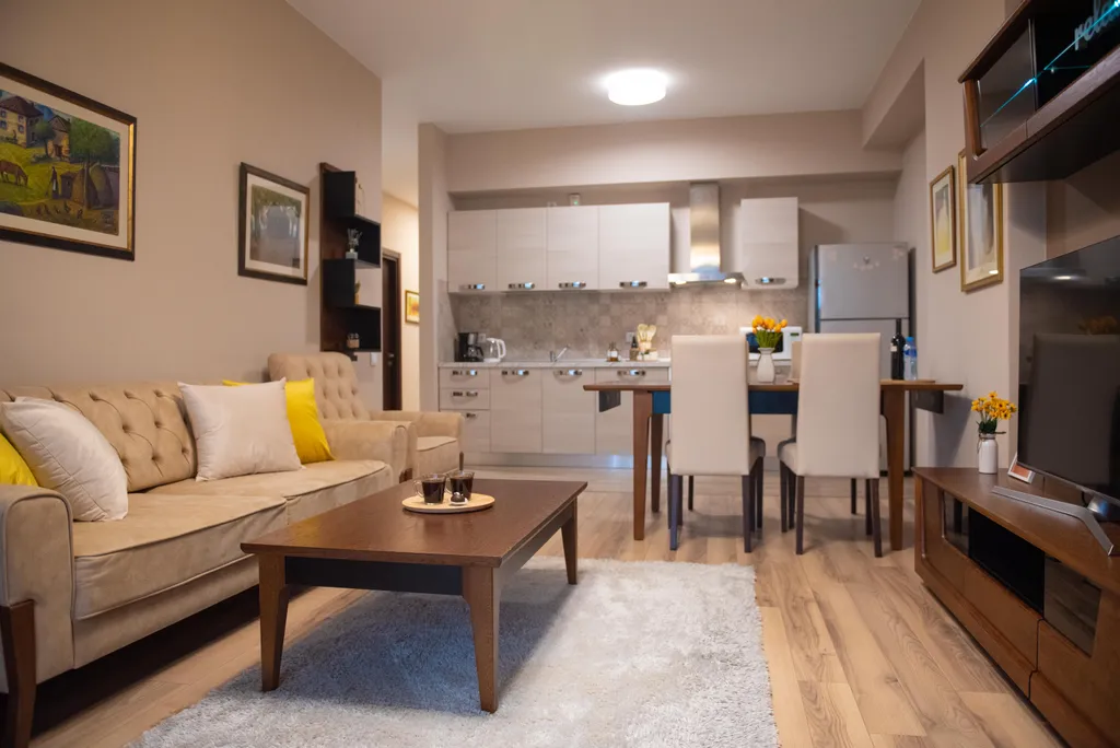 Квартира для семьи в комплексе с детскими площадками