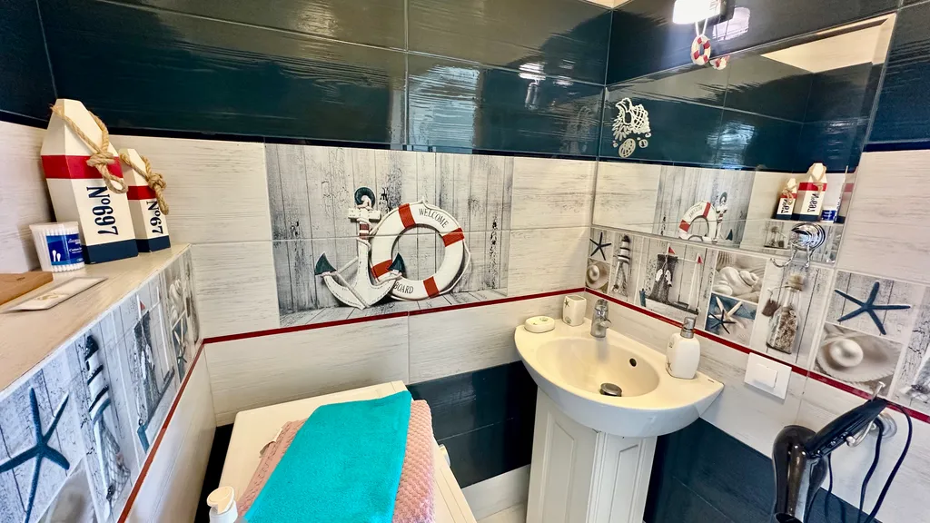 Квартира с панорамным видом на море