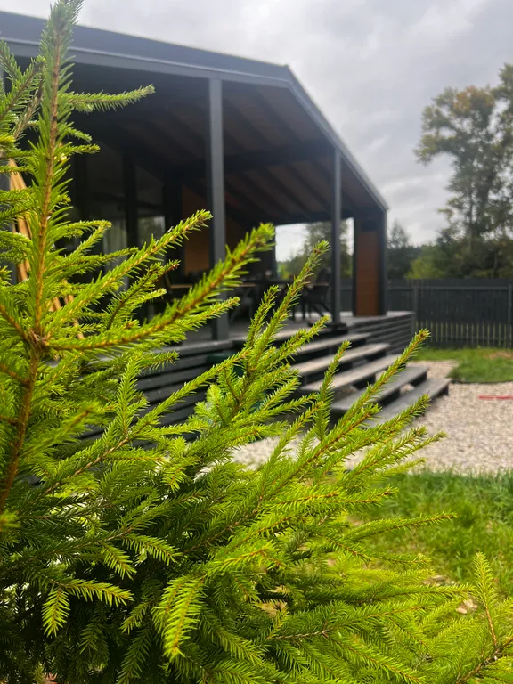 Дом на берегу пруда в Эко-местечке с банным чаном