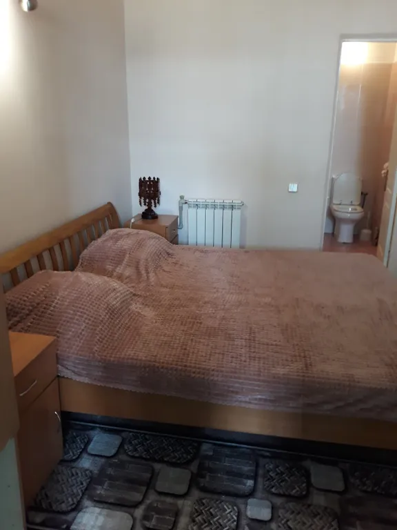 Квартира 2-комнатная Квартира — Ялта