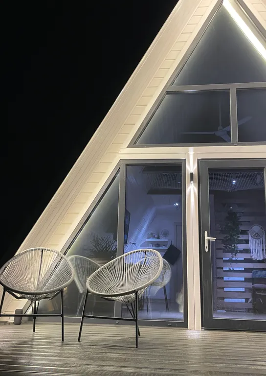 Коттедж Уютный треугольный дом с банным чаном на берегу Клязьмы — Павловский Посад