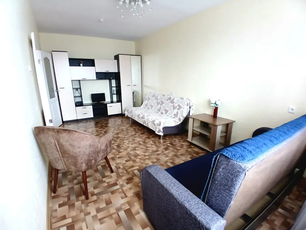 Уютная квартира рядом с бассейном — аренда посуточно в Томск