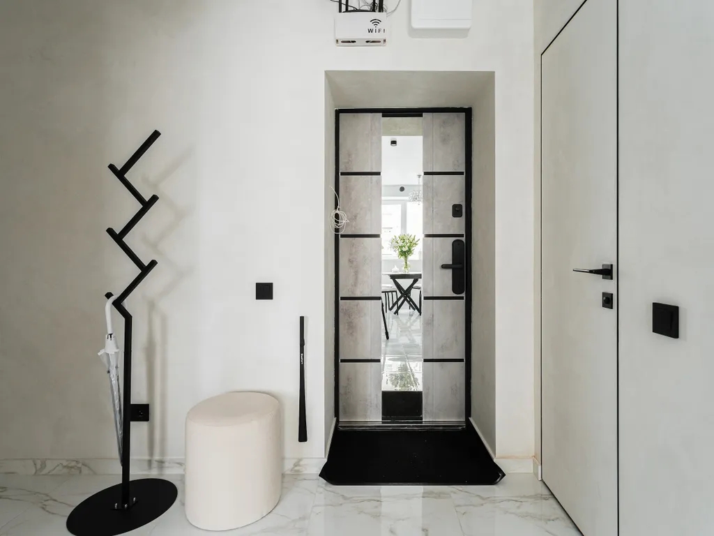 Двухкомнатные апартаменты напротив Оперного Театра с новым ремонтом