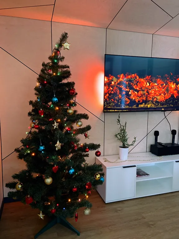 Новый современный дом, от города 7 км