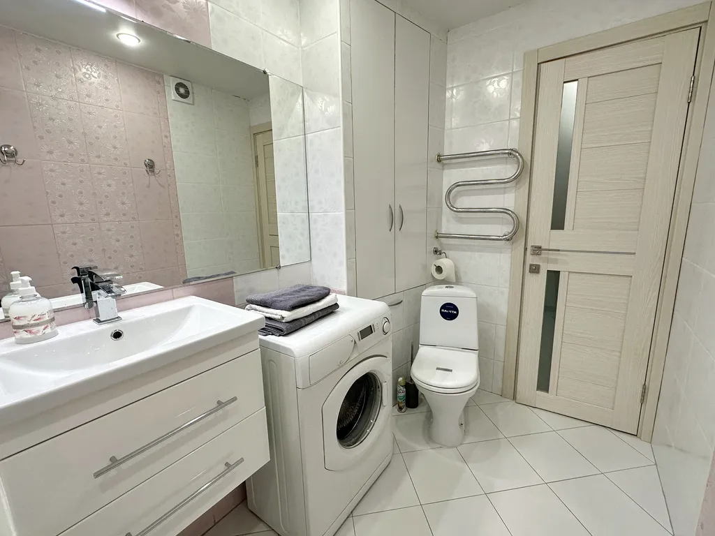 Просторная квартира студия на Зональном