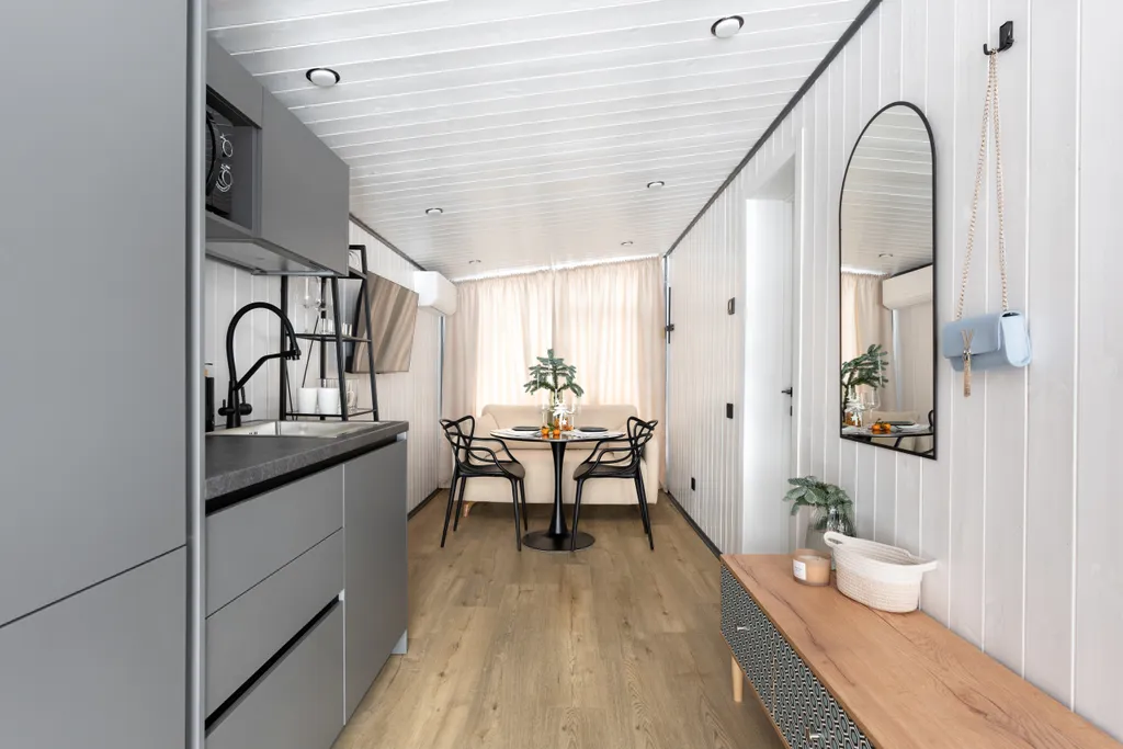 Уютный коттедж с сауной — аренда посуточно в Троицк