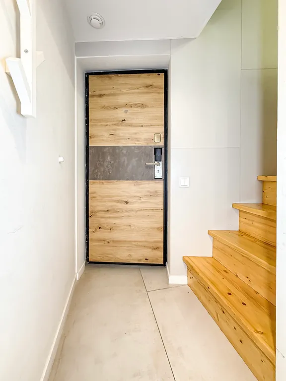 Квартира Квартира Студия в апарт-отеле с бассейном, собственным песчаным пляжем, парком — Анапа