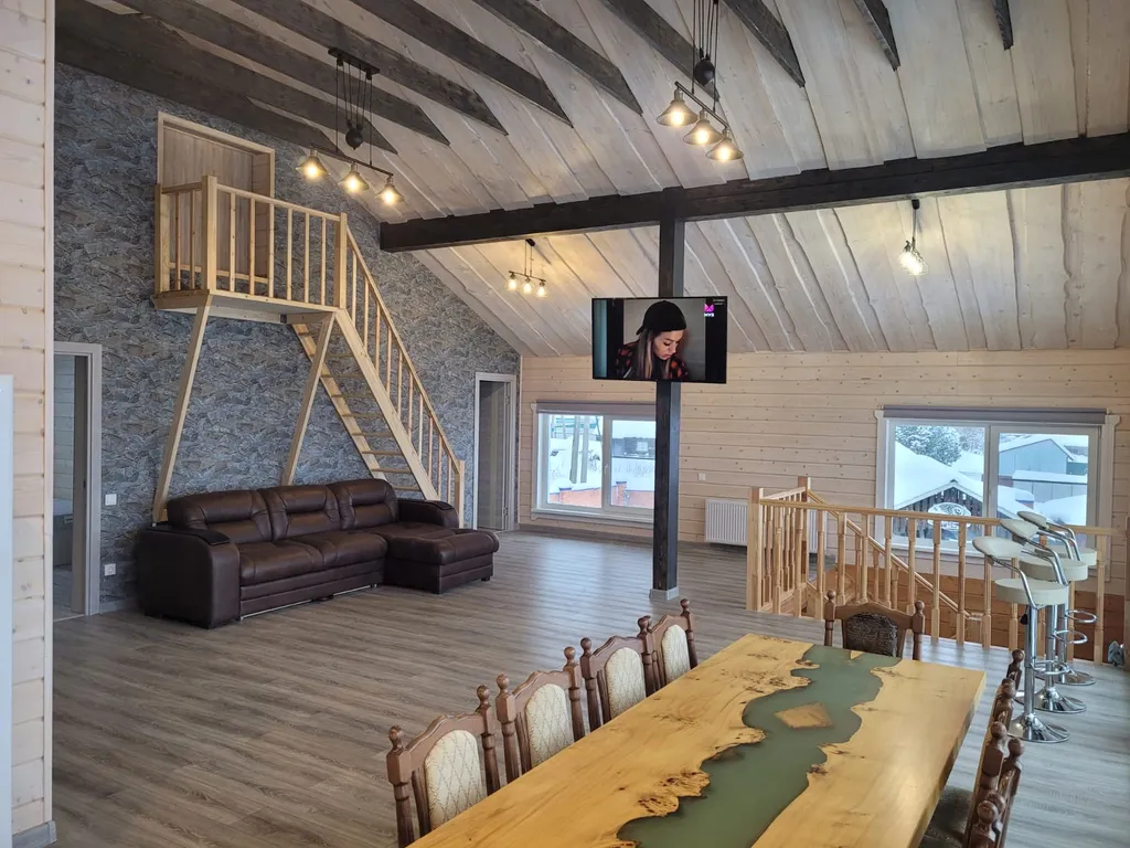 10-комнатный Дом