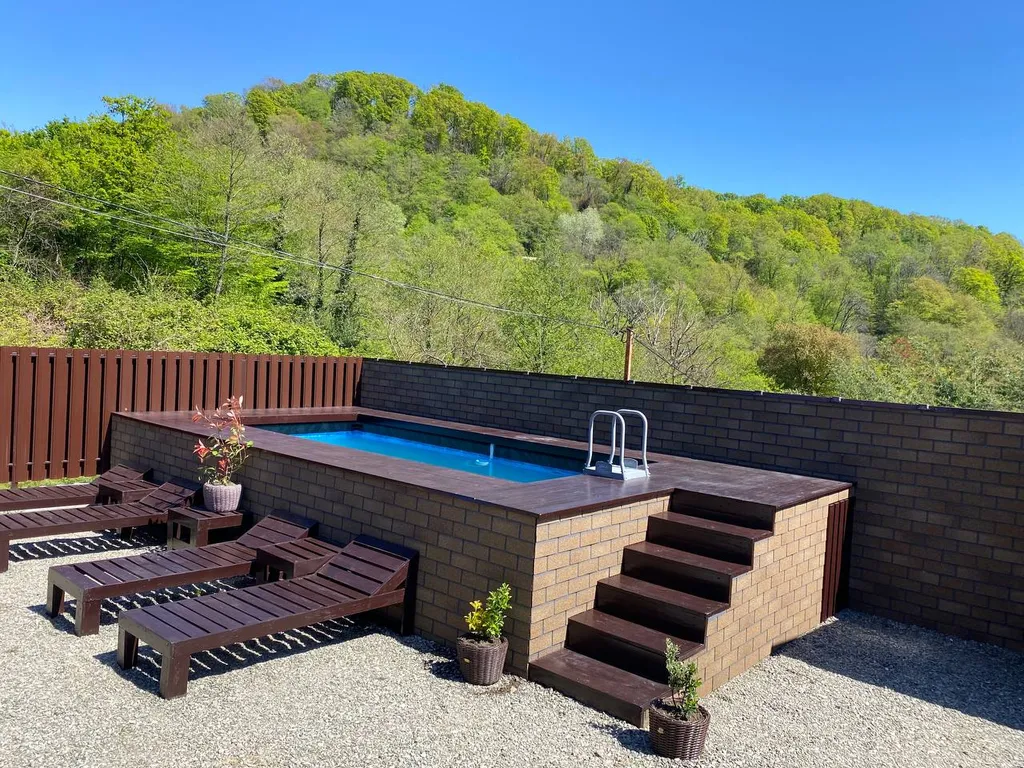 Дом у Дольмена