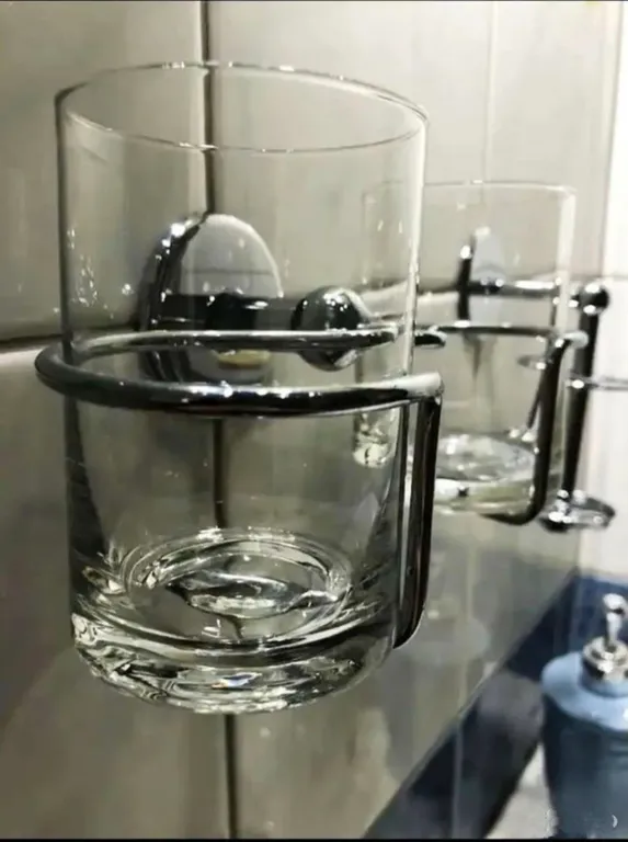 Центр. Тихо