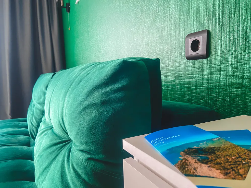 Двухуровневая студия с панорамным видом на море