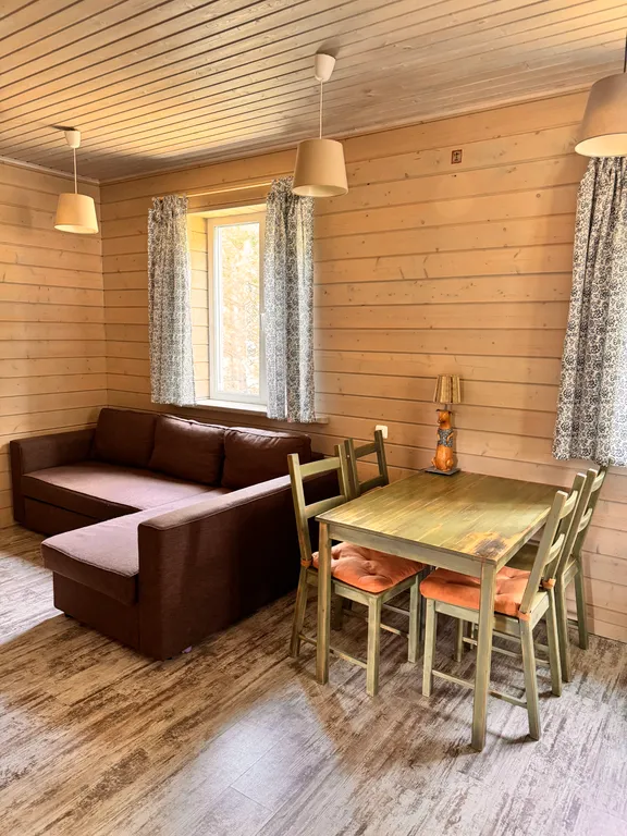 Коттедж Домик под Соснами в Свирском — Лодейное Поле