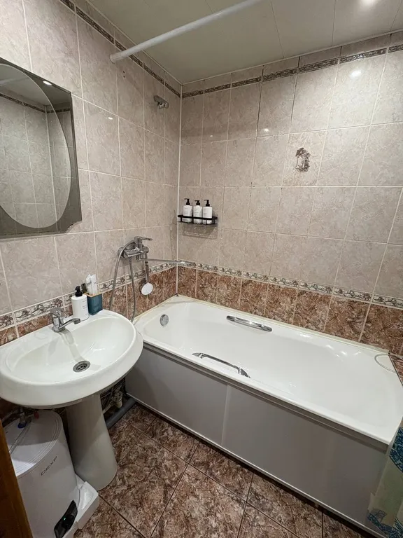 День Ночь - вблизи с Академией здоровья и диагностическим центром