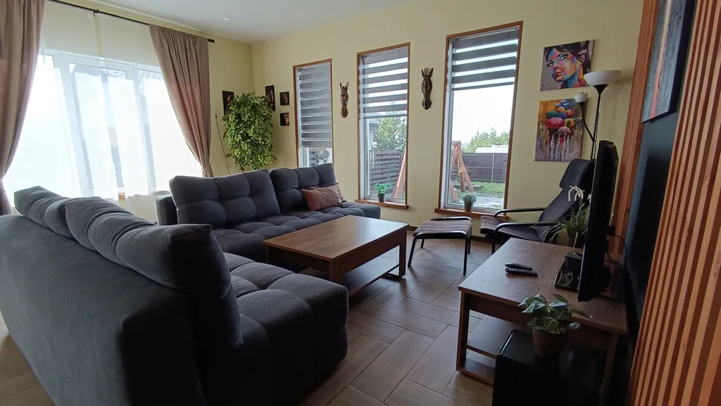 Коттедж Артхаус