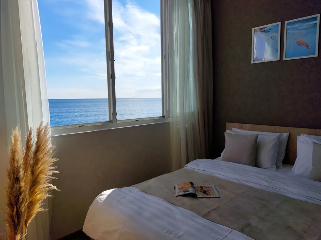 Квартира Апартаменты 5м от моря — аренда посуточно в Отрадное