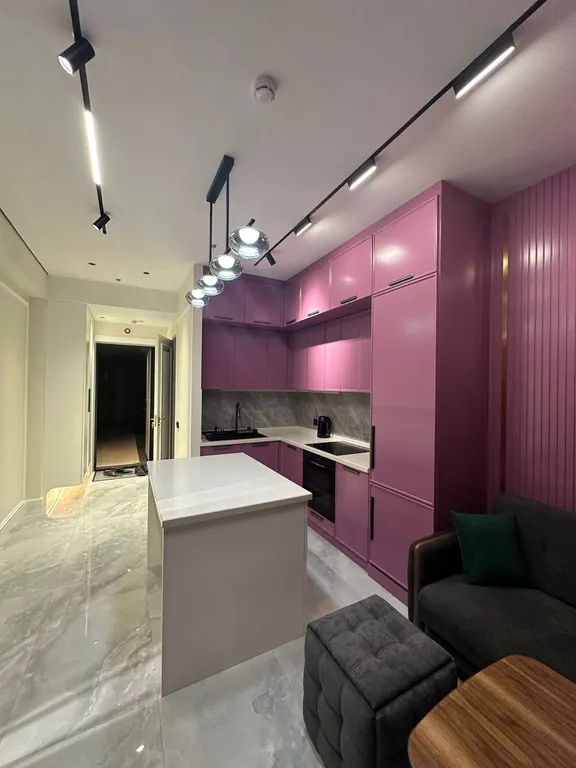 U Tower Drujba - 275