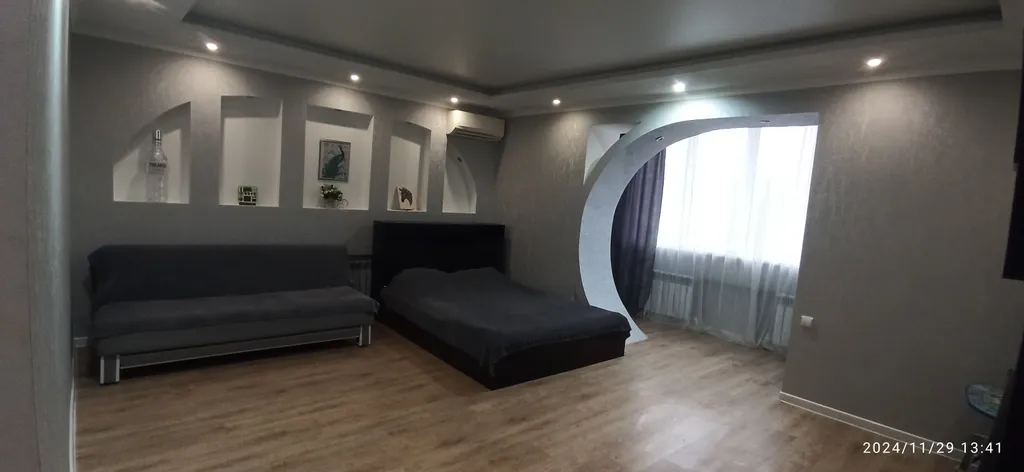 Уютная, крупногабаритная однокомнатная квартира — аренда посуточно в Шахты