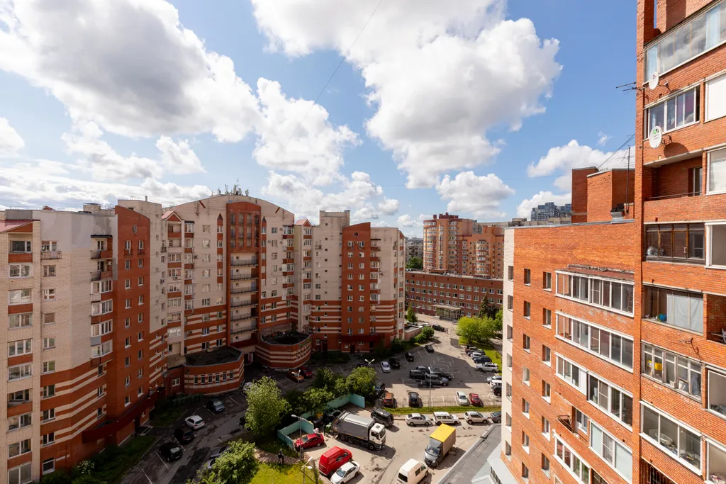 4-комнатная Квартира