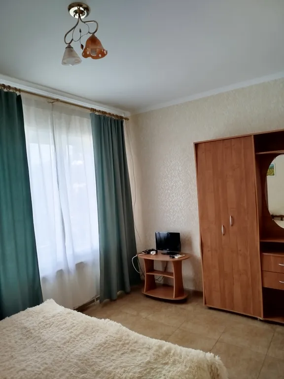 Часть дома рядом с морем