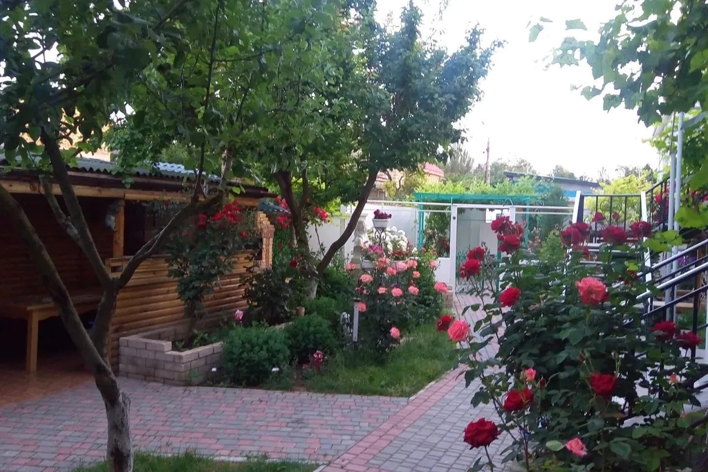 Коттедж 2-комнатный Дом — Евпатория