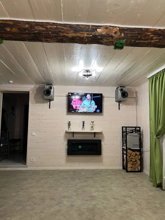 Дом с баней и чаном в городе