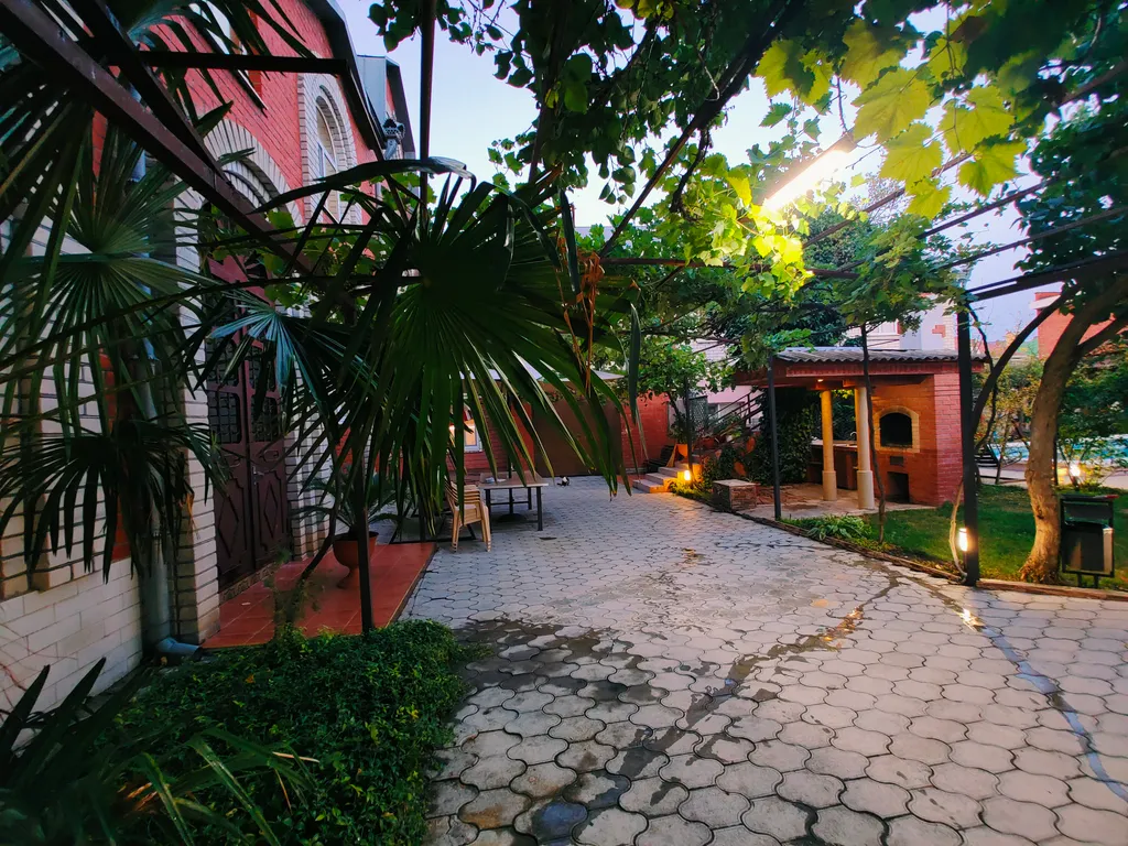 Коттедж Уютный дом с бассейном — Анапа