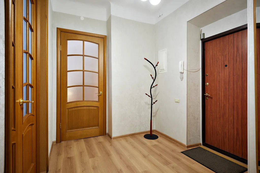 2-комнатная с раздельными спальнями в самом центре